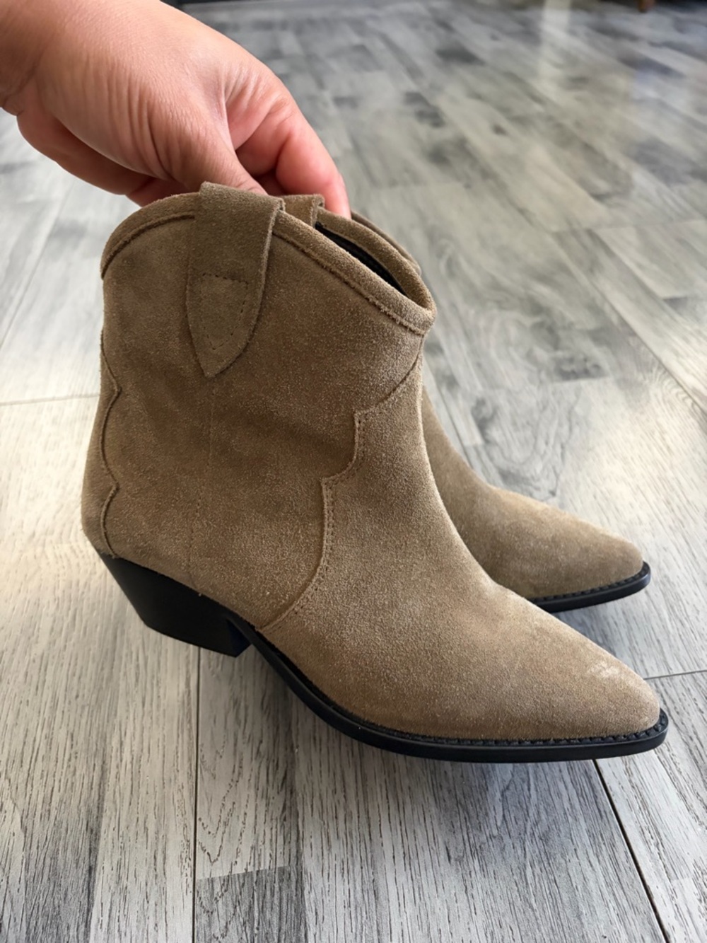 Isabel Marant Dewina Tan Suede Pointed Western Ankle Boots - Picture 6 of 9